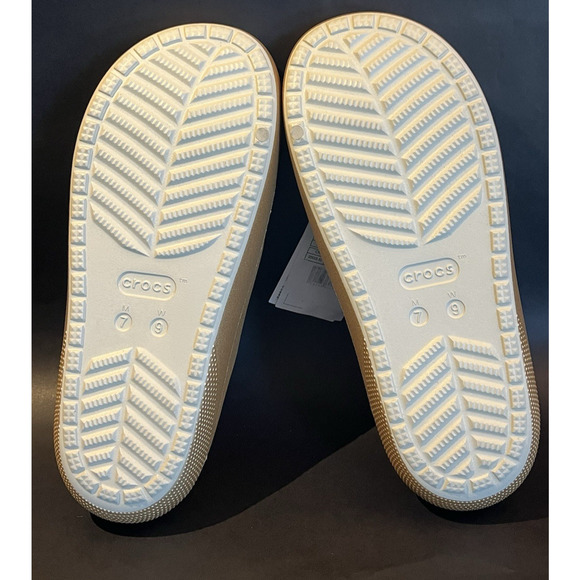 CROCS | Gold Metallic | Classic Slide Sandal | Size W9 M7 | NWT | No Box - Picture 5 of 6